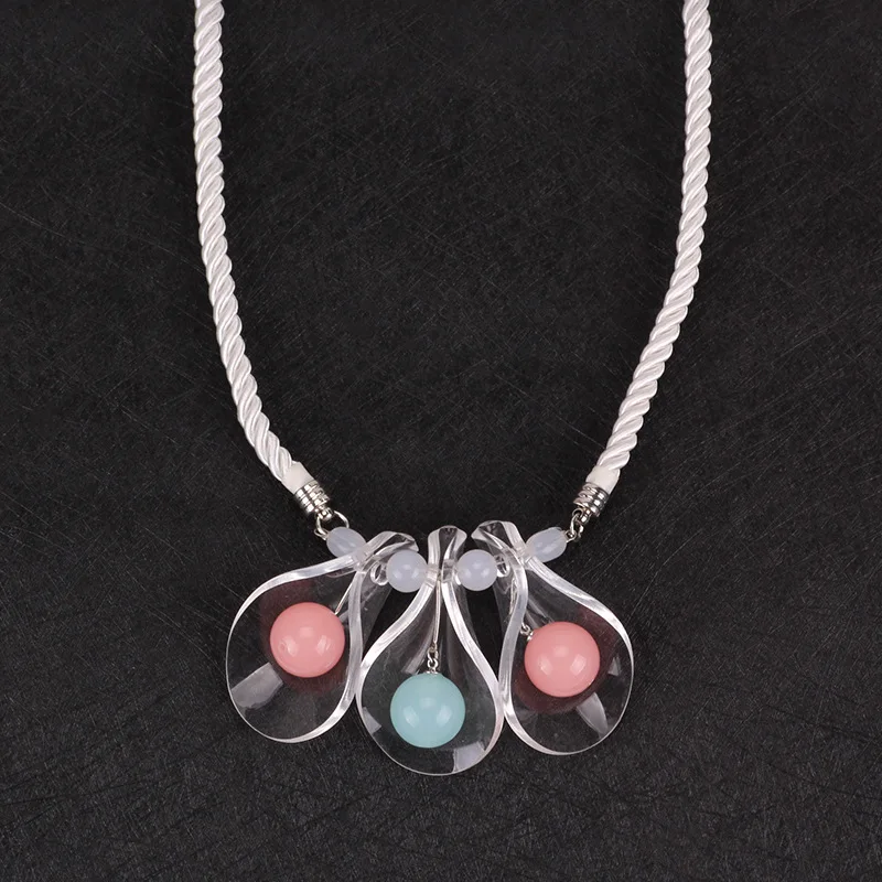 

New Fashion Short Pendant Choker Classic Necklace Jewelry For Women Statement Bottle Collar Necklaces Femme Gifts Duftgold