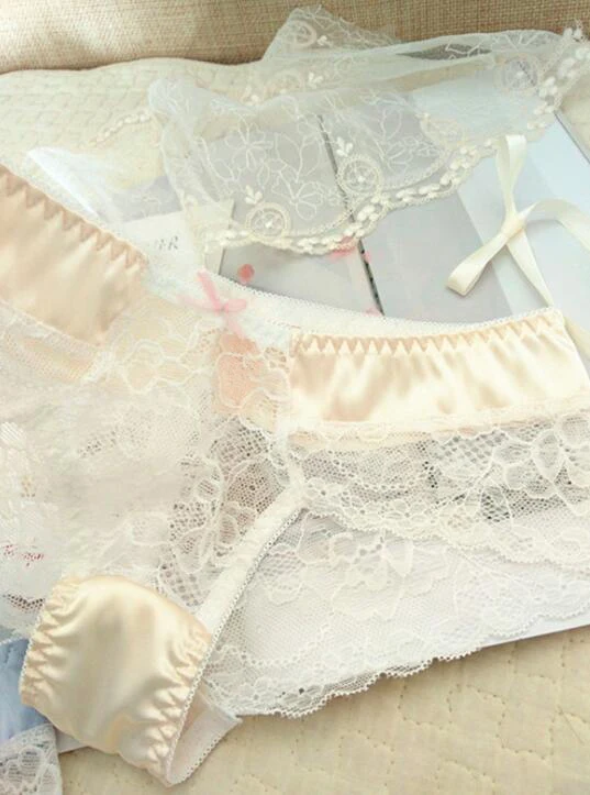Milk Новое поступление реальные фотографии M L XL Милая Лолита Kawaii Сексуальная атласная Женская пижама с кружевом трусики Нижнее белье Короткие стринги Нижнее белье WP564 - Цвет: Milk