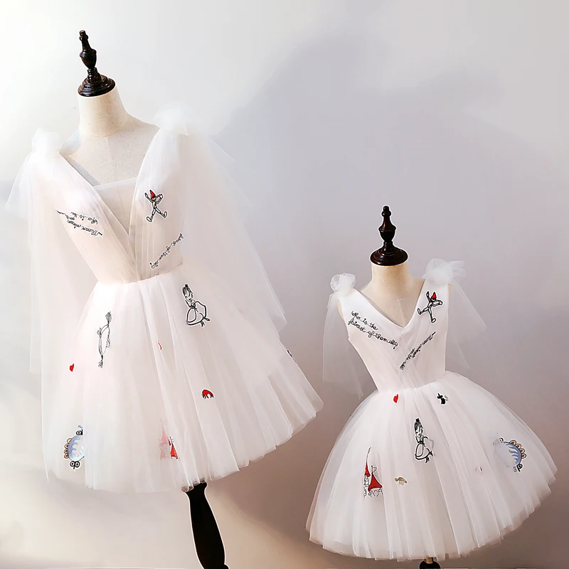 Свадебное платье для мамы и дочки одежда белая кружевная семейная семейный образ