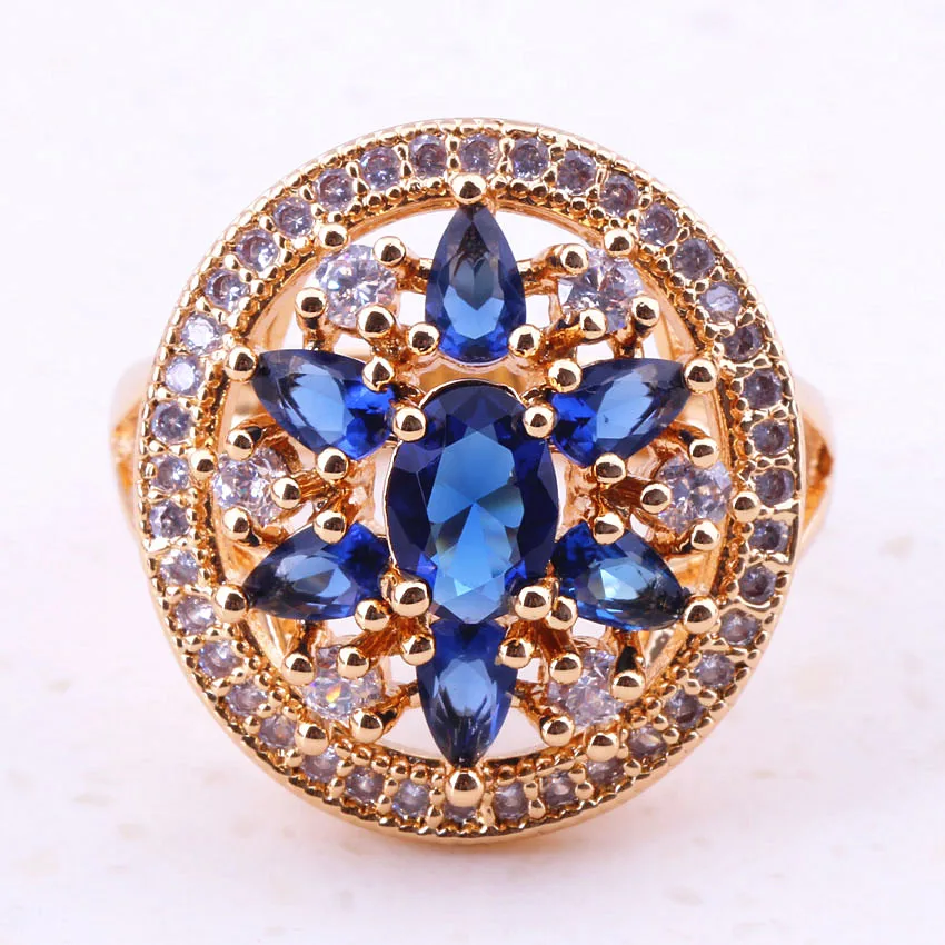 

Кольцо женское идеальное из желтого золота с кристаллом и фианитом, I0112