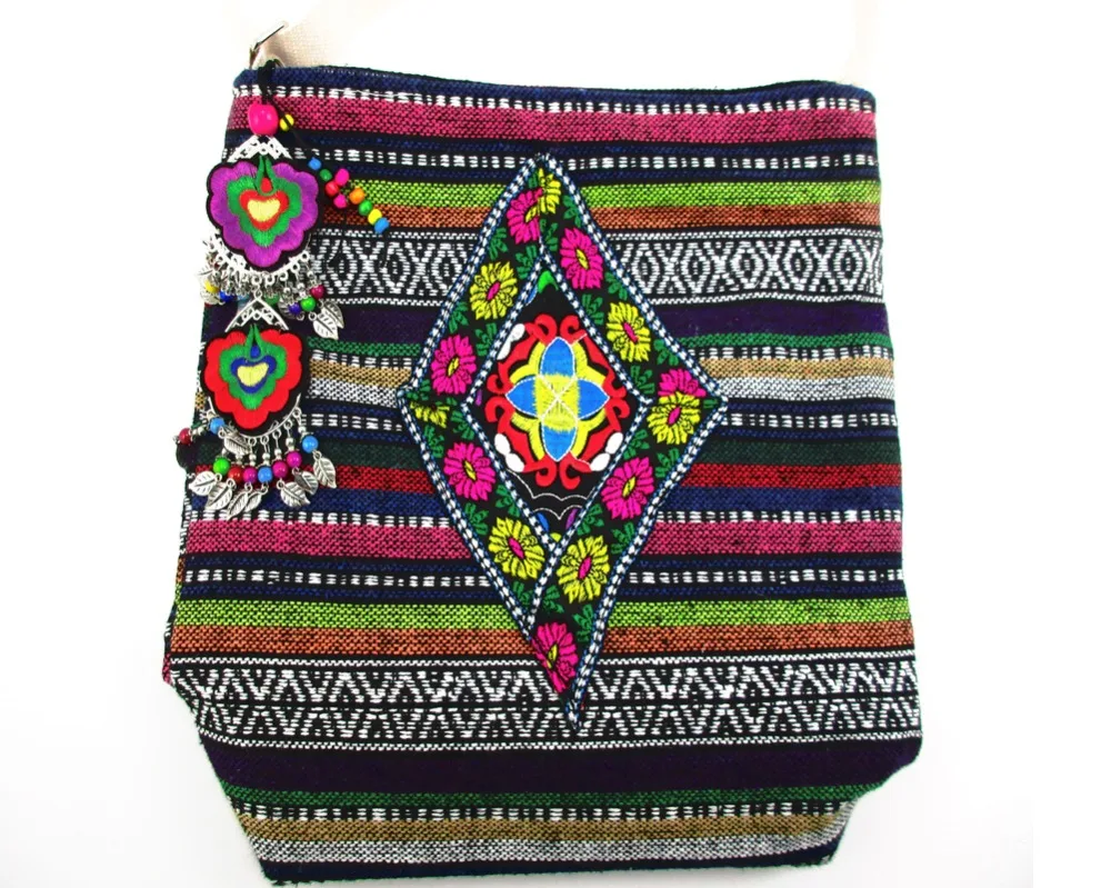 Фото Бесплатная доставка, винтажная Hmong Этническая тайская индийская сумка в стиле бохо, сумка через плечо для женщин, гобелен с вышивкой №5