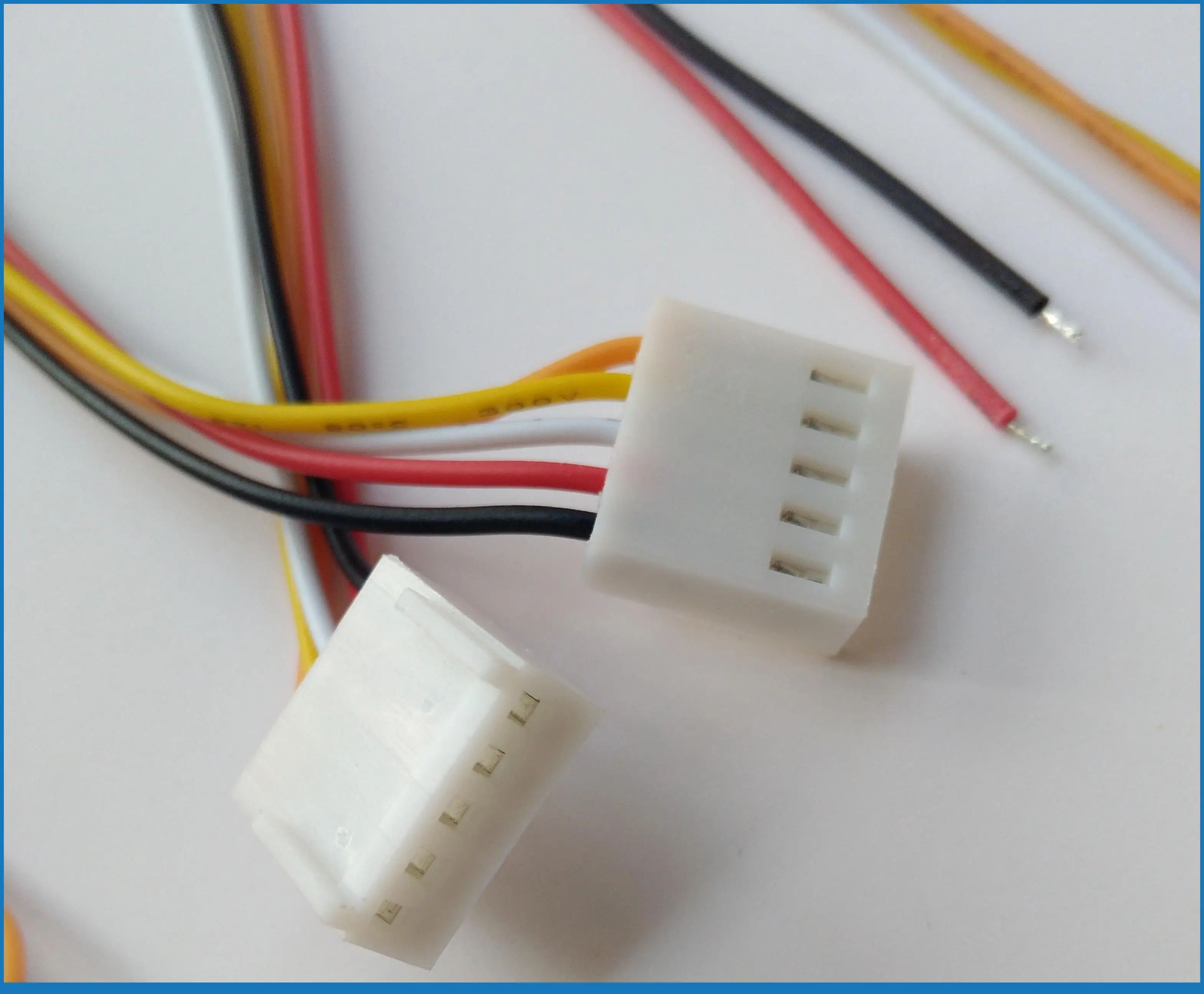 200 шт. 2510 2 54 мм Шаг 5-контактный Гнездовой разъем с 26AWG 300 Приводной кабель |