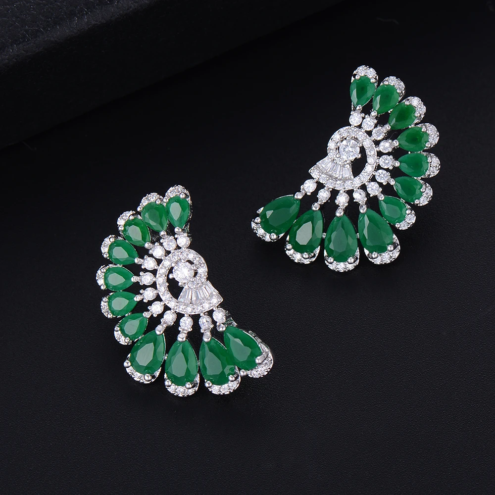 Женские уникальные полукруглые серьги-гвоздики с фианитами | Украшения и