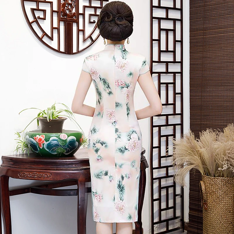 

Knee Length Cheongsam Vintage Chinese Mandarin Collar Dress 2019 New Womens Summer Rayon Qipao Slim Party Dresses Vestido S-3XL