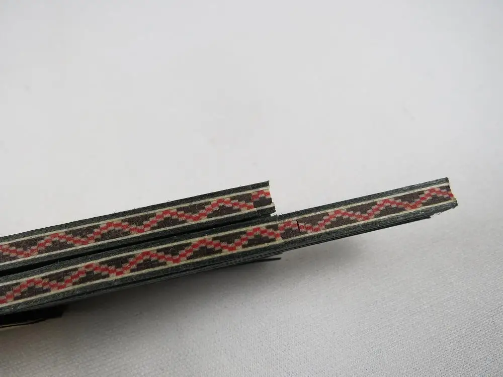 

50STRIPS LUTHIER FIGURED BINDING C-82,Measures 5mm x 1.0mm thick and 640mm long
