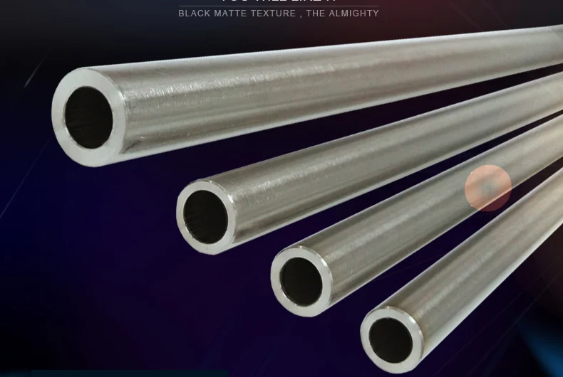 Некоррозионная трубка включает в себя никель-металл 304 из нержавеющей стали