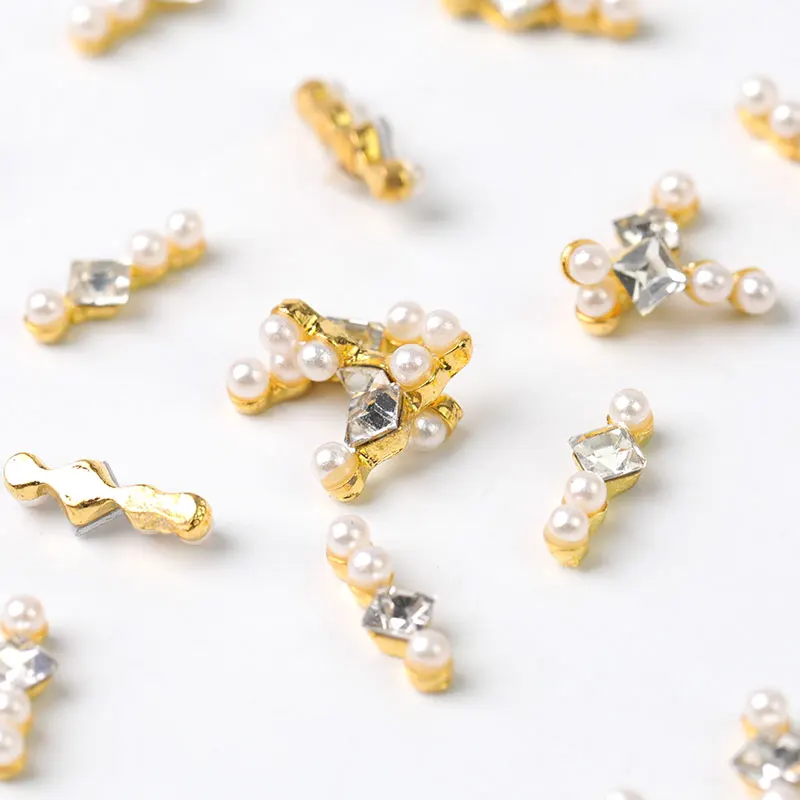 

10 pieces crystal bright pearl nail rhinestone alloy Nail Art decorations glitter DIY 3D CJE nail jewelry pendant