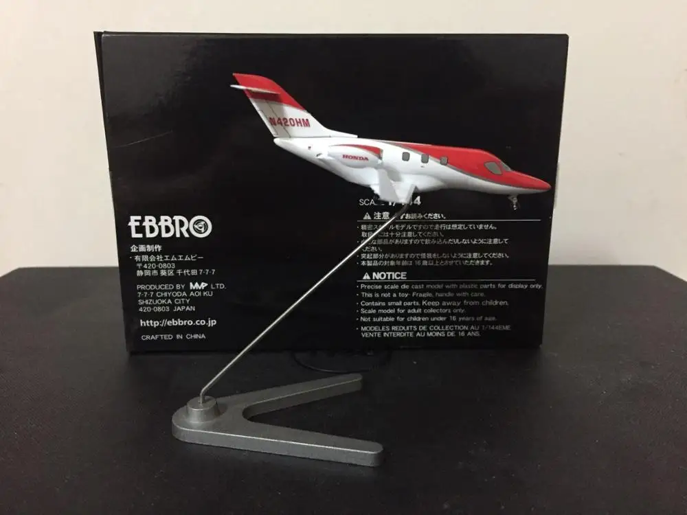 

Ebbro Hondajet Honda N420EX Airplane Red/White 1:144 Scale Full Metal Model