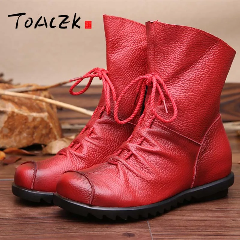 

New autumn and winter leather anti-skid women's boots folk style retro warm warm boots flat boots mom short boots big size 35-42