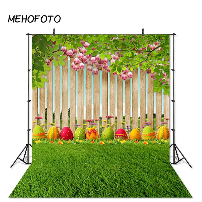 

Весенний фон для фотосъемки новорожденных с пасхальными яйцами Зеленой Травой