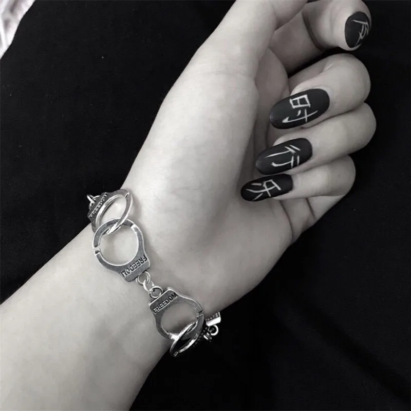 Gothic Style Handcuffs Choker Collar Necklace Women Handmade Geometric Bracelet