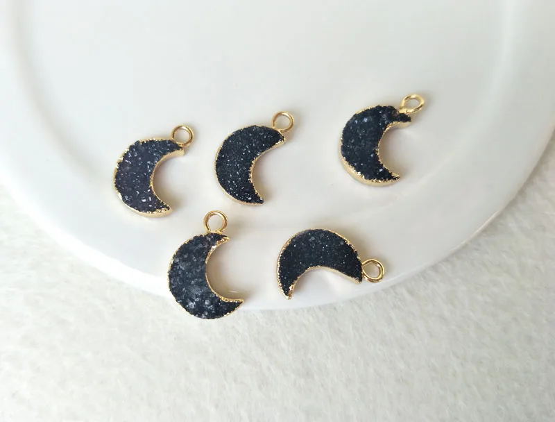 5 шт. 12 мм золотого цвета естественный кварцевый друзи подвеска бусины камень геод друзи полумесяц оберег Ювелирные изделия ожерелье браслет изготовление PD474.