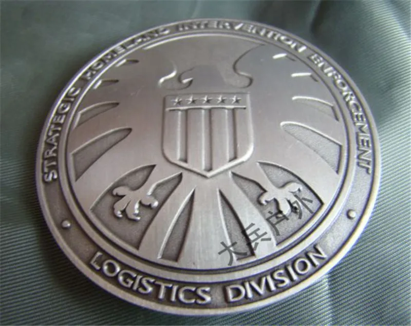 TV Cosplay Agents of S.H.I.E.L.D. Shield PHIL COULSON Badge with Holder &amp Chain Halloween COSPLAY Christmas Gift |