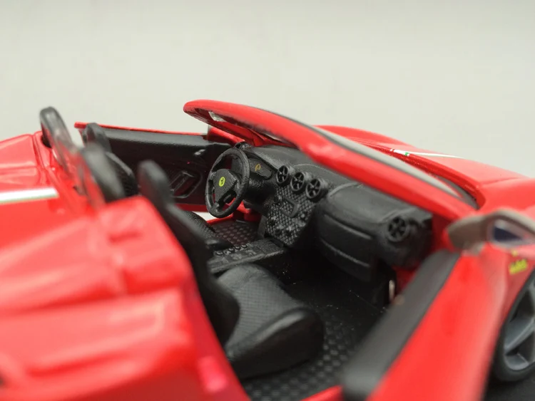 1:32 Ferari 16 м красный желтый сплав супер бегущая модель автомобиля Подлинная | Дом и