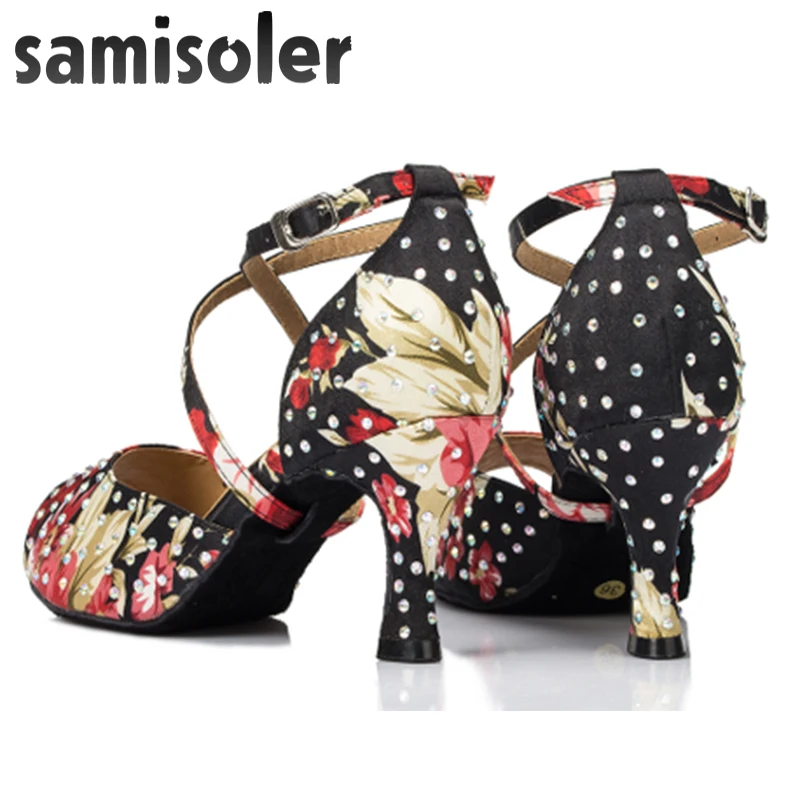 Samisoler 2020 New Latin Dance Shoes Salsa Woman Satin  Soft Bottom Fashion Rhinestone Dance Sandals Rhinestone Ballroom Shoes