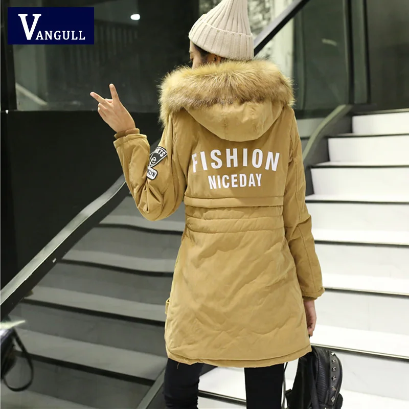 2017 Армейский зеленый холодной зимнее пальто женские длинные большой енот Меха