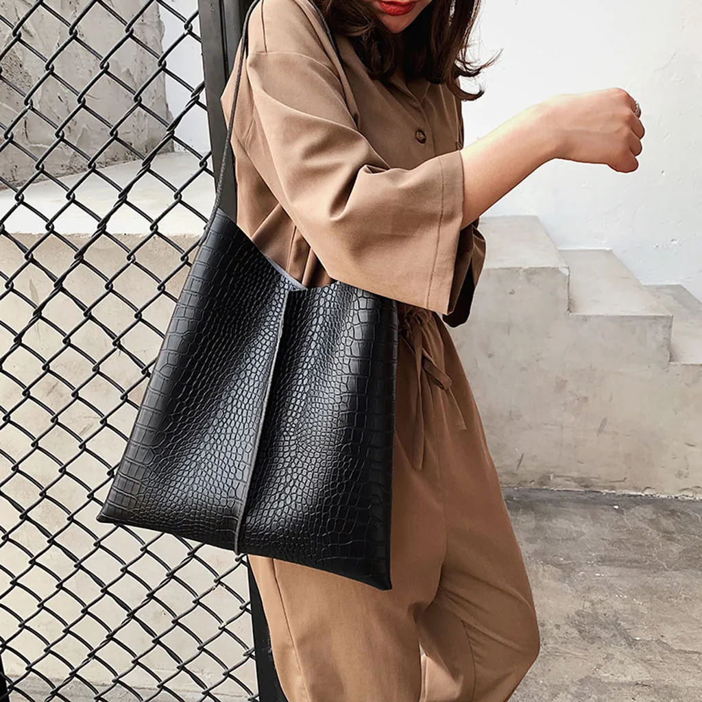 2PC/lot luxury Fashion Leather Crocodile Pattern Versatile Shoulder Wallet Embossing Women Bags Genuine Leather Black Travel