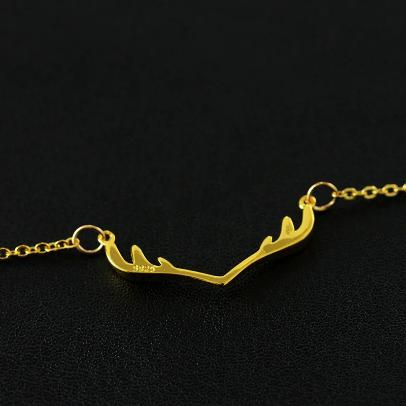 Simple Sweet Little Antlers Pendant Necklace for Women Christmas Cute Short Clavicle Chain New Arrived Jewelry Gifts | Украшения и