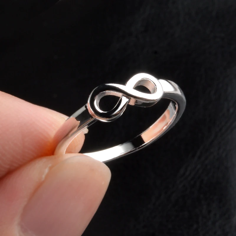 

Personality Number 8 Sterling Silver Ring Fashion Wedding Engagement Jewelry Women & Men Gift New Year Decoration Rings