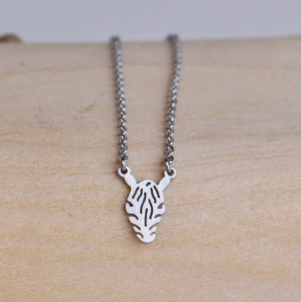 Милое дизайнерское ожерелье из нержавеющей стали с головой зебры для женщин