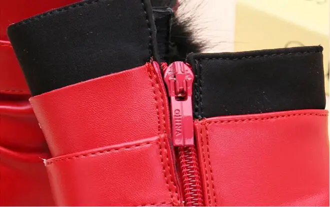 Детские ботинки из натуральной кожи короткие строчки на высоком каблуке