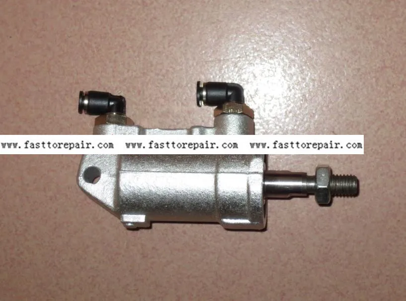 

2 Pieces 00.580.3387 Clutch Pneumatic Cylinder Dedicated Pump for Heidelberg SM102 CD102 Machine New