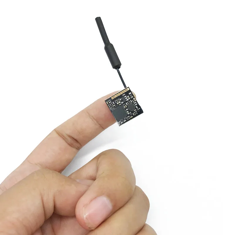 Передатчик EWRF e7082VM 5 8G 40CH VTX 25/100/OFF PitMode регулируемая поддержка Betaflight/Cleanflight Smart Audio