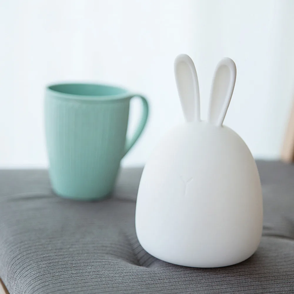 Светодиодный ночсветильник в виде кролика с сенсорным датчиком цветная