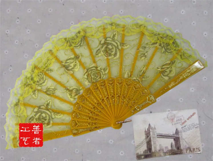 

[ Fly Eagle ] Hot Selling Yellow Foiled Bridal Lace Hand Fan Wedding Favor Free Shipping