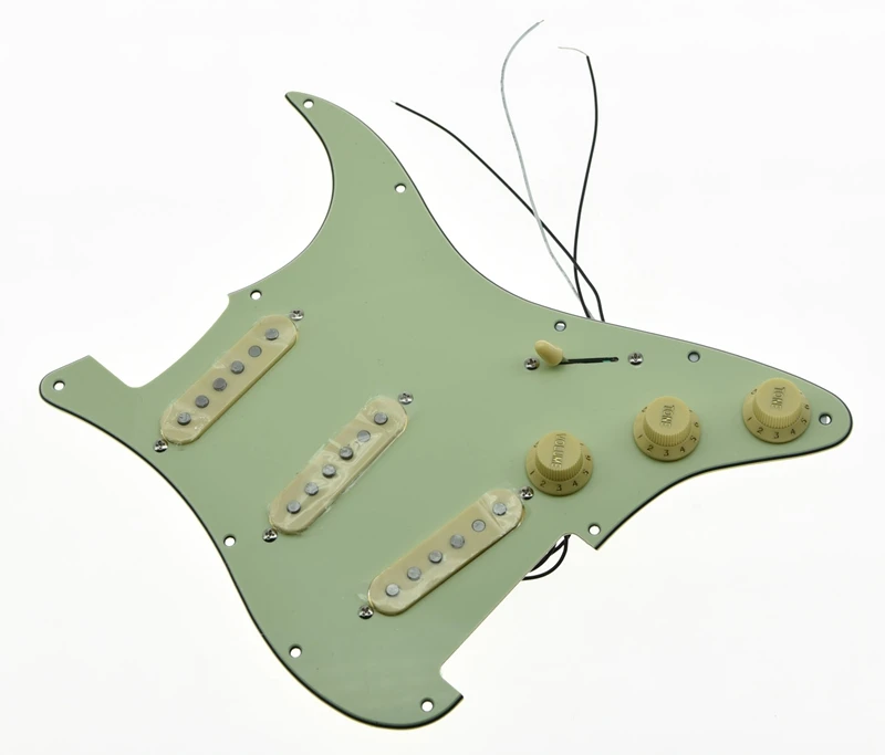 6 цветов загруженные Предварительно Проводные ST Strat Pickguard w/звукосниматель