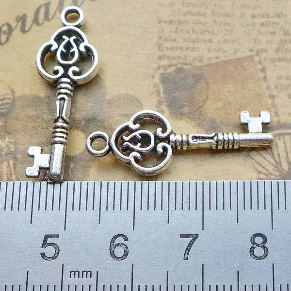 

200pcs Fashion hollow key charms pendant antique silver Jewelry Making earrings bracelet necklace keychain DIY 28.3*10mm