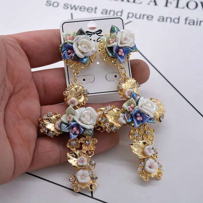 2018 барокко модные красочные керамические цветок крест полые серьги женщин