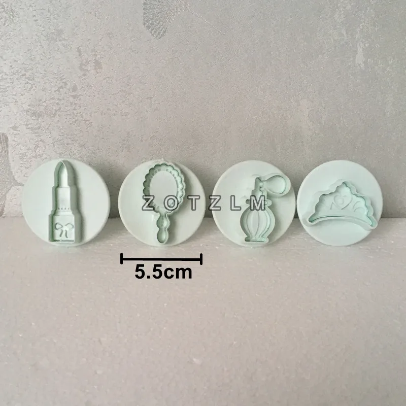 4 pcs/Lot Makeup Tools Series Plastic Cake Molds Cookie Cutters Candy Biscuit Moulds Lipstick Perfume Mirror Crown Shapes SLP005 | Дом и сад