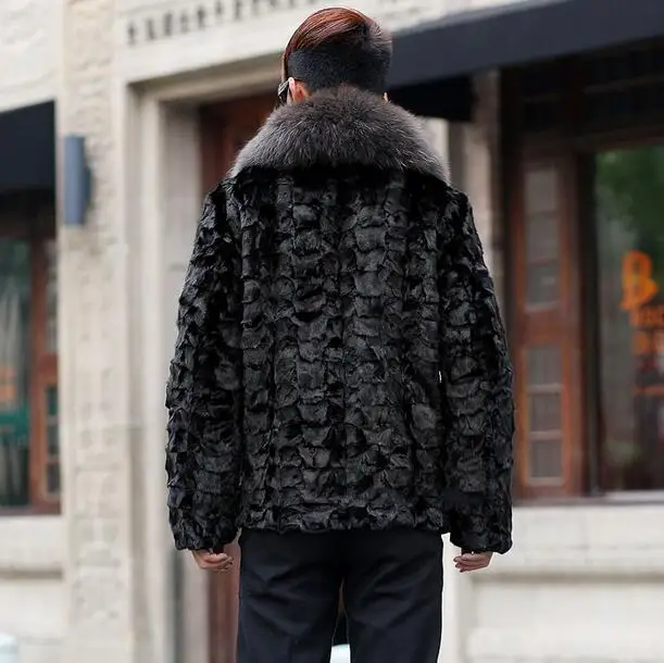 Черная теплая короткая шуба из искусственного меха норки с воротником стойкой