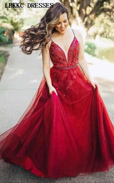 

Burgundy Long Deep V Neck Evening Dress Spaghetti Strap Sleeveless Robe De Soiree Tulle Appliques Abendkleider Women Party Dress