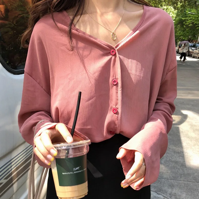 Женская шифоновая блузка с длинным рукавом и треугольным вырезом на весну осень |