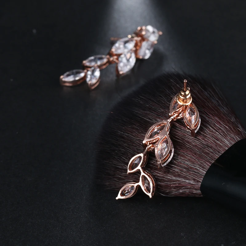 Новые белые серьги EMMAYA в виде лампочки AAA золотого цвета с листьями модные