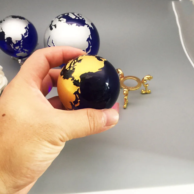 YUNGE 6см Синий Золотой Кристаллическая модель Земли Фэн-шуй Стеклянный глобус Шар Украшения Фигурки Домашний декор Аксессуары