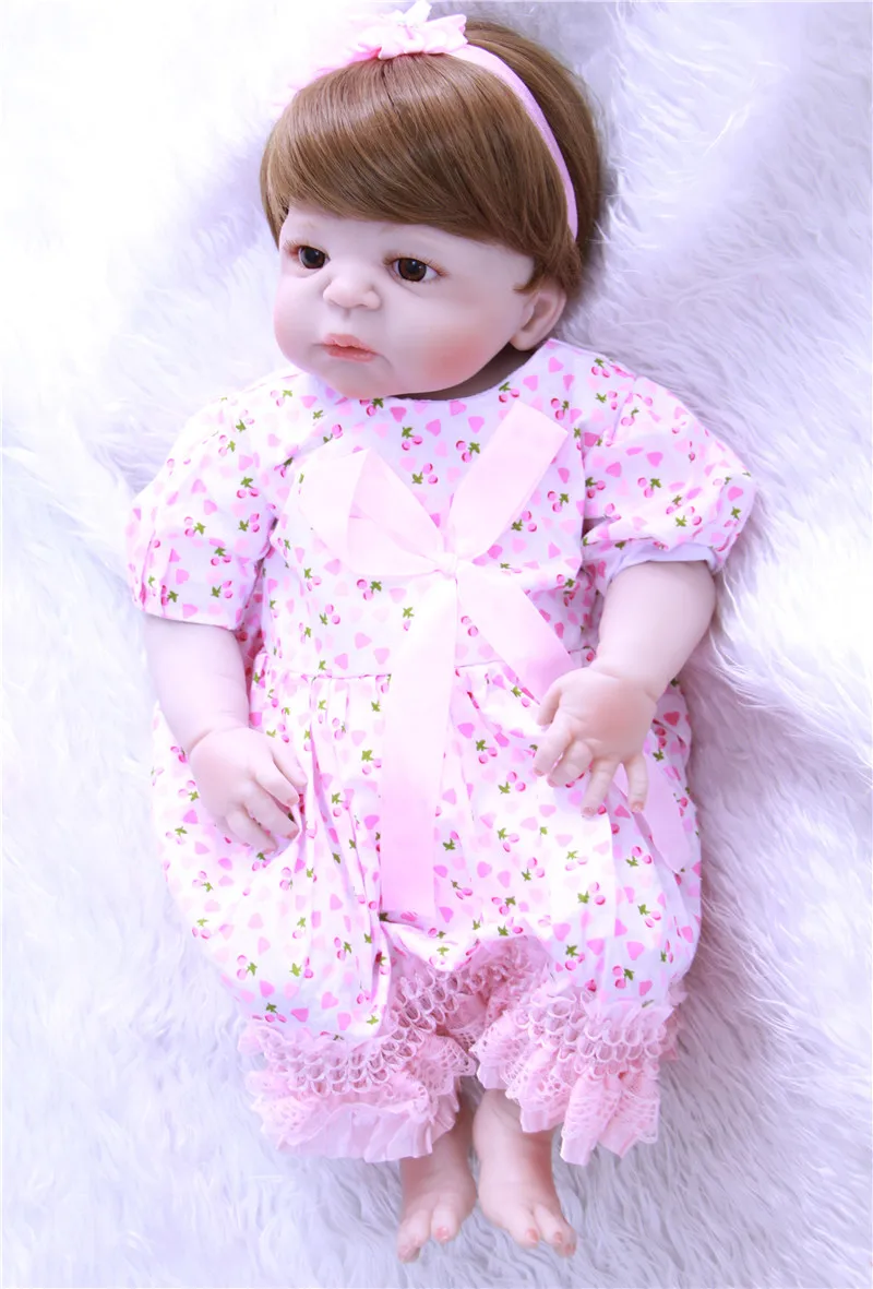 Реалистичная силиконовая кукла Bebe Reborn 55 см коричневая для волос Детская