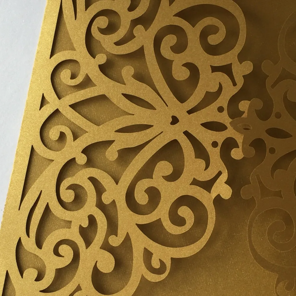 

50Pcs/Lot Luxury Gold Butterfly Pearl paper Envelope Wedding Invitation Birthday Party Blessing Greeting Card