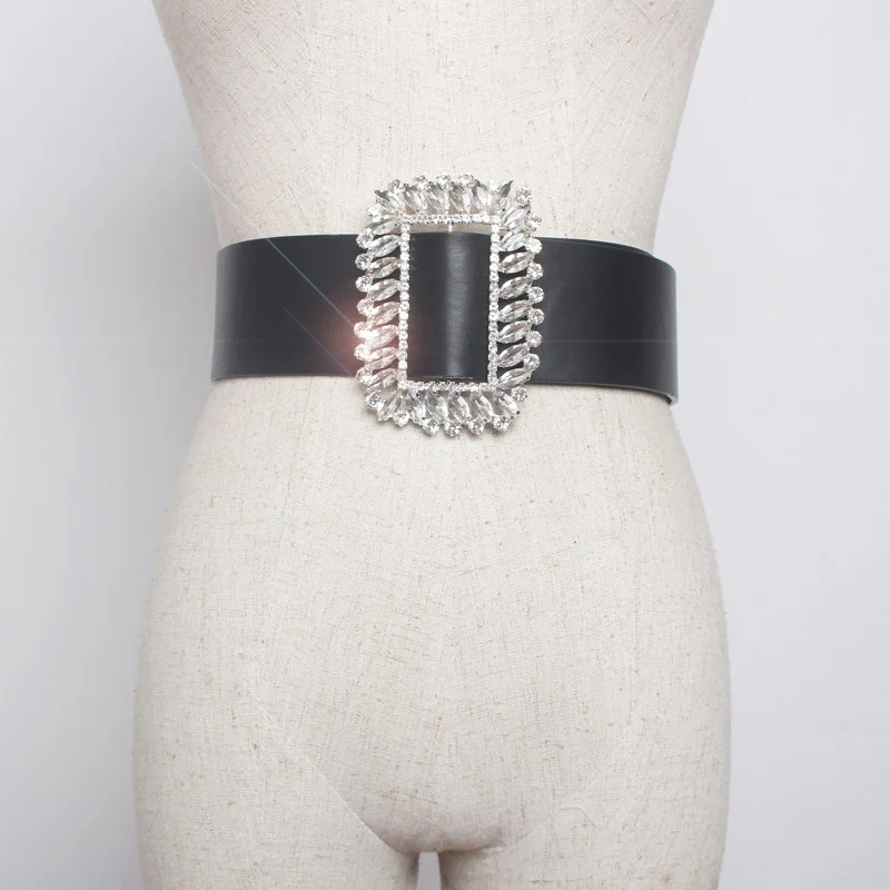 New Luxury Women Leather Belt Vintage Wide Metal Crystal Buckle Belt Straps Waist Dress Rhinestones Belts Female Accessory