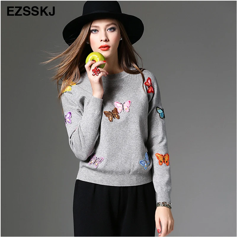 Женский вязаный свитер с аппликацией в виде бабочки повседневный осенний
