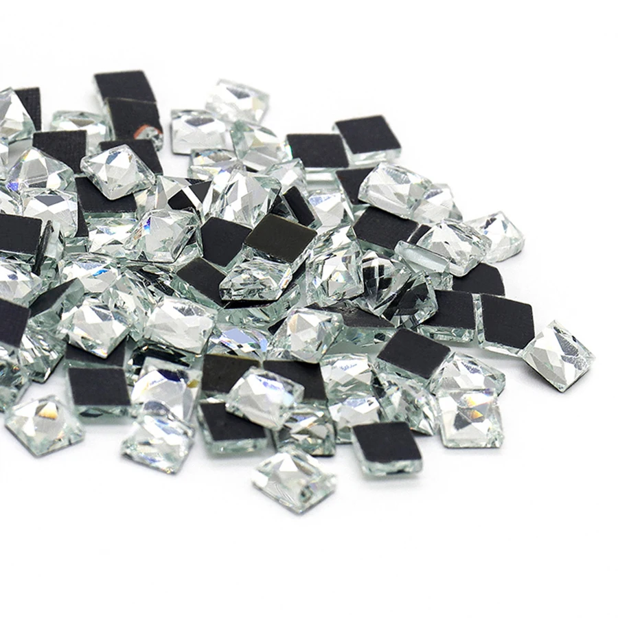 Распродажа стразы квадратной формы с плоской задней поверхностью 6 мм 200 шт.