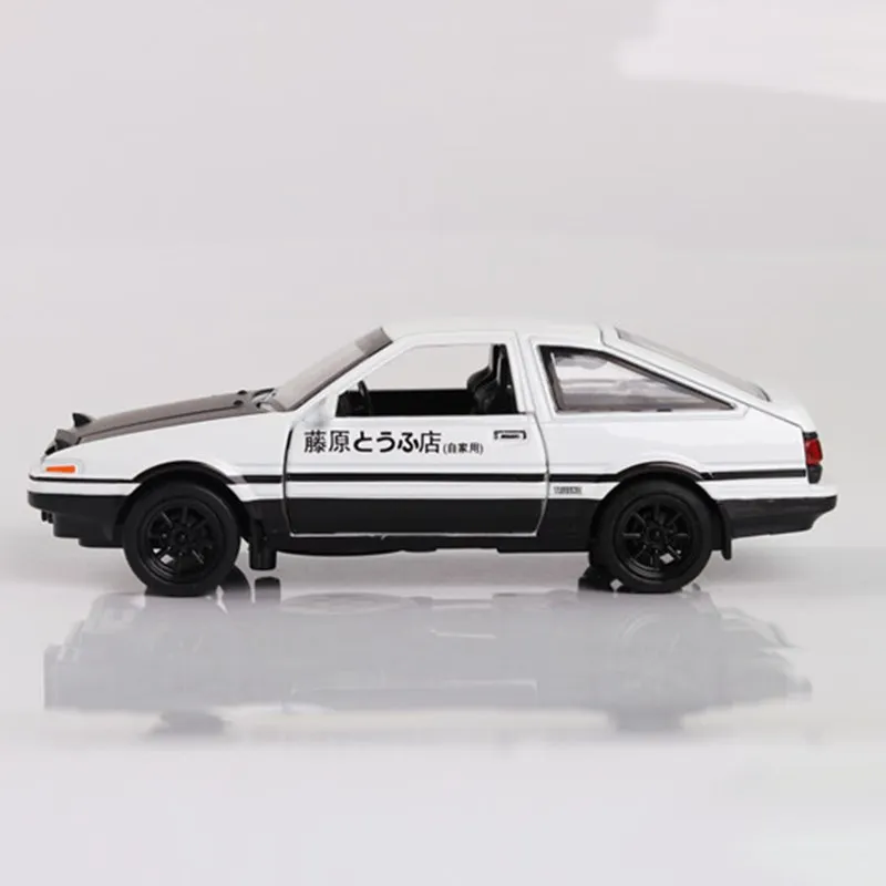 Новый Начальная D Toyota AE86 1:28 сплава модели автомобиля с рисунком аниме Форсаж