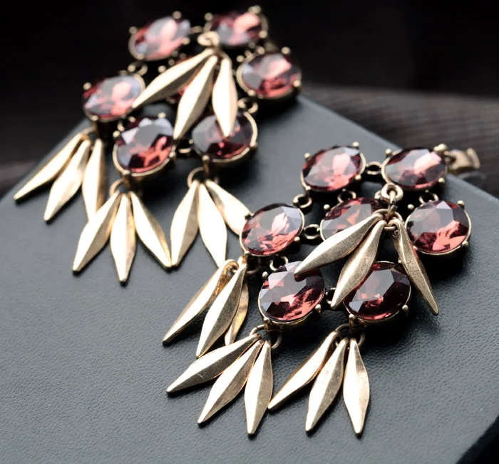 Hyperbole Женские Висячие серьги с металлическими листьями коричневым кристаллом