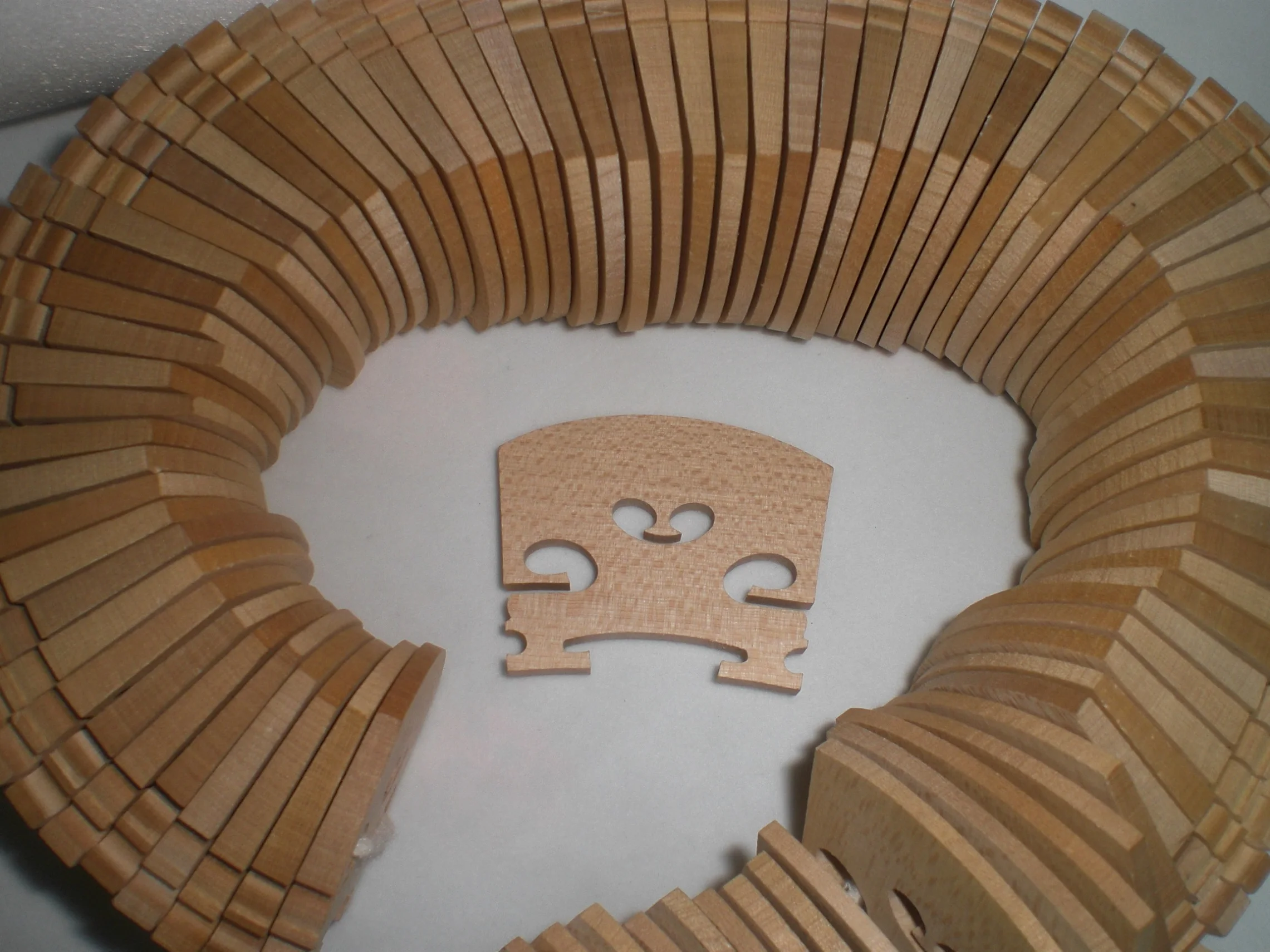 1 шт. Старый европейский мостик для скрипки из клена 4/4 скрипка мост полный размер