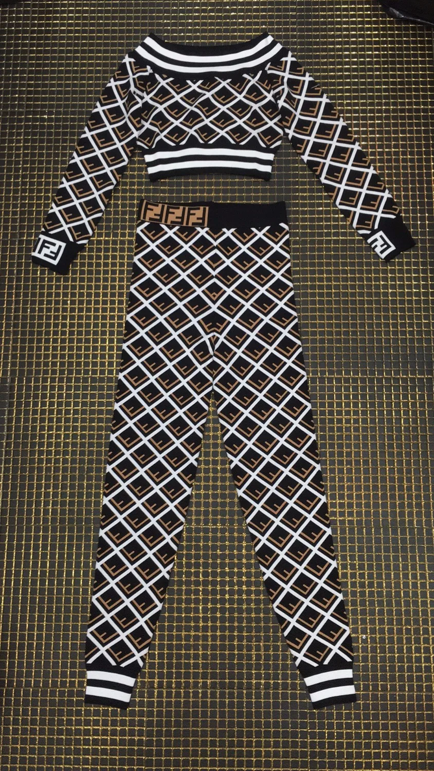 Без спинки Slash шеи Полная длина плед Новый стиль Модные сексуальные женские