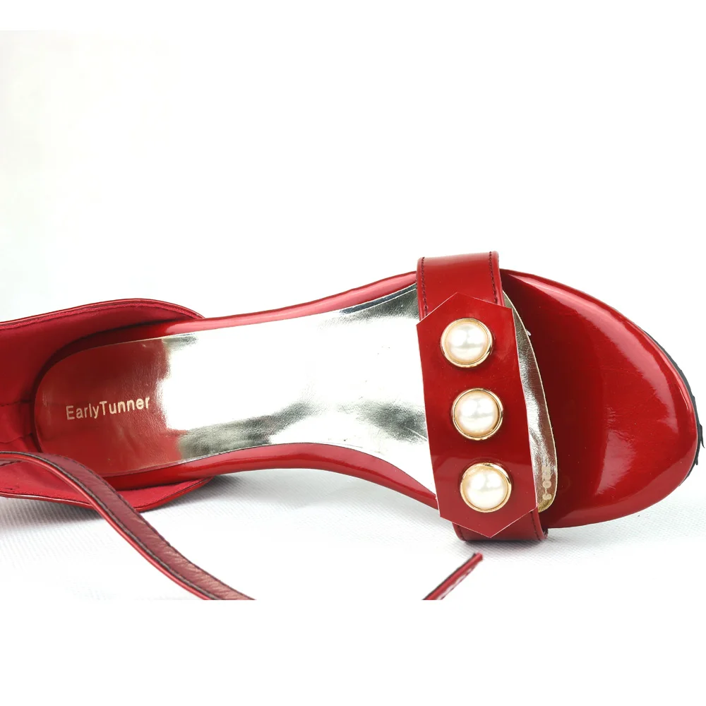 Модные брендовые женские повседневные сандалии красного серебряного и бежевого