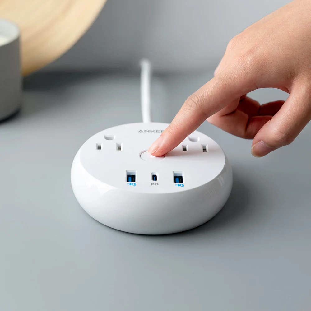 Anker Мощность в полоску Pad, USB-C Мощность пропилен-каучука прокладки с Мощность доставки, 2 розеток С 3 портами(стандарт с переключателем Управление 5 футов Мощность шнур, компактный размер