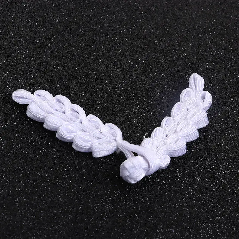DoreenBeads 1 пара китайский узел пуговицы ручной работы лист китайские лягушки пуговицы Cheongsam Tang костюм DIY длиной около 10 см 8 стилей - Цвет: white